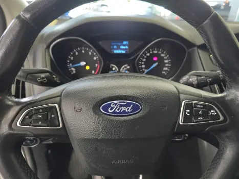 FORD Focus Hatch 1.6 16V 4P SE FLEX, Foto 11