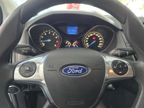 FORD Focus Hatch 1.6 S 16V 4P FLEX, Foto 11