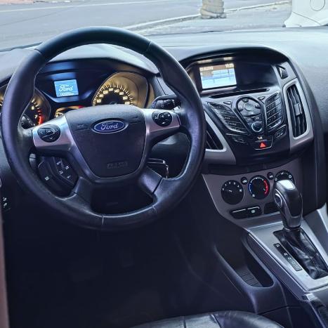 FORD Focus Hatch 1.6 16V 4P FLEX S POWERSHIFT AUTOM�TICO, Foto 8