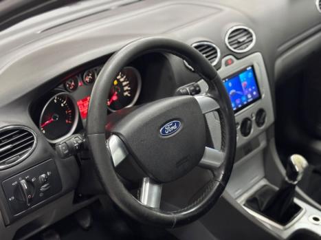 FORD Focus Hatch 1.6 4P GLX FLEX, Foto 6