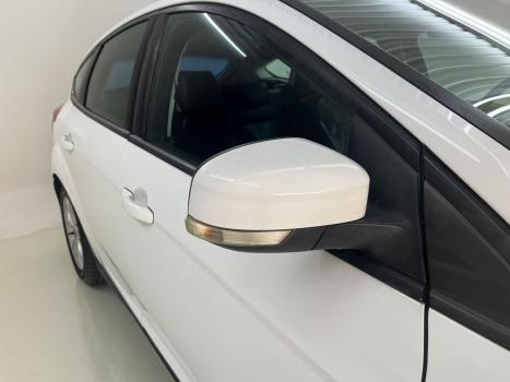 FORD Focus Hatch 1.6 16V 4P FLEX SE POWERSHIFT AUTOMÁTICO, Foto 10