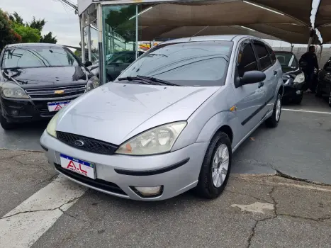 FORD Focus Hatch 1.6 16V 4P SE PLUS FLEX, Foto 2
