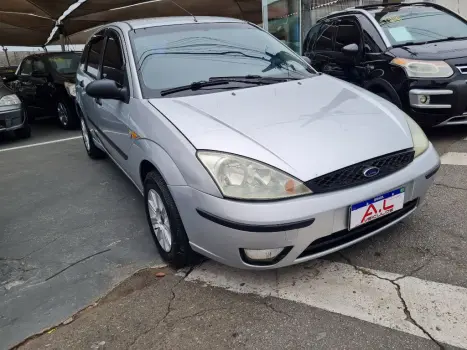 FORD Focus Hatch 1.6 16V 4P SE PLUS FLEX, Foto 4