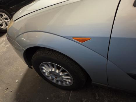 FORD Focus Hatch 1.8 16V 4P, Foto 5