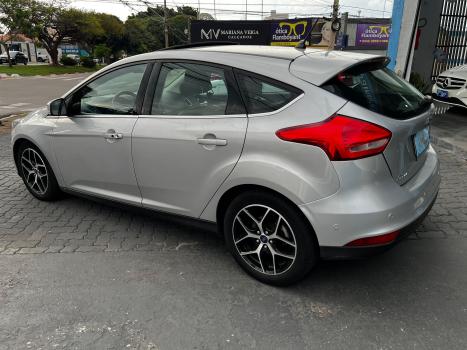 FORD Focus Hatch 2.0 16V 4P FLEX SE PLUS POWERSHIFT AUTOMÁTICO, Foto 5 FORD Focus Hatch 2.0 16V 4P FLEX SE PLUS POWERSHIFT AUTOMÁTICO, Foto 5