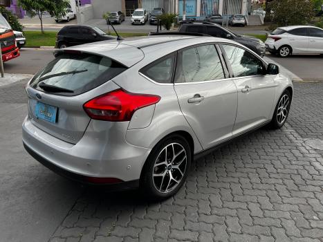 FORD Focus Hatch 2.0 16V 4P FLEX SE PLUS POWERSHIFT AUTOMÁTICO, Foto 7 FORD Focus Hatch 2.0 16V 4P FLEX SE PLUS POWERSHIFT AUTOMÁTICO, Foto 7