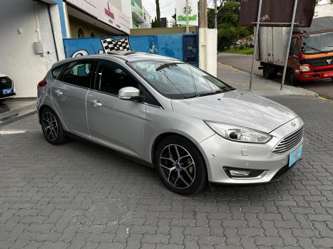 FORD Focus Hatch 2.0 16V 4P FLEX SE PLUS POWERSHIFT AUTOMÁTICO, Foto 10 FORD Focus Hatch 2.0 16V 4P FLEX SE PLUS POWERSHIFT AUTOMÁTICO, Foto 10