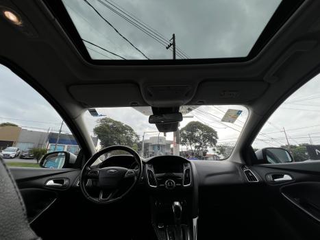 FORD Focus Hatch 2.0 16V 4P FLEX SE PLUS POWERSHIFT AUTOMÁTICO, Foto 18 FORD Focus Hatch 2.0 16V 4P FLEX SE PLUS POWERSHIFT AUTOMÁTICO, Foto 18