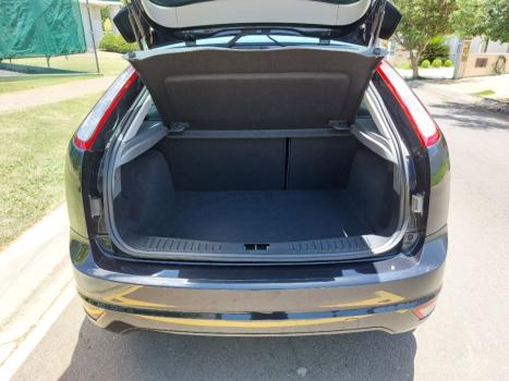 FORD Focus Hatch 2.0 16V 4P GLX FLEX, Foto 5