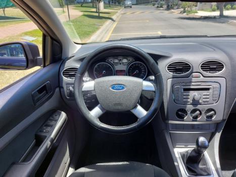 FORD Focus Hatch 2.0 16V 4P GLX FLEX, Foto 11