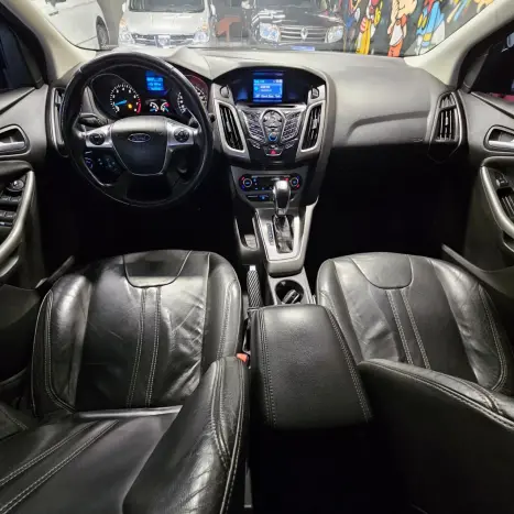 FORD Focus Hatch 2.0 16V 4P FLEX SE PLUS POWERSHIFT AUTOM�TICO, Foto 8