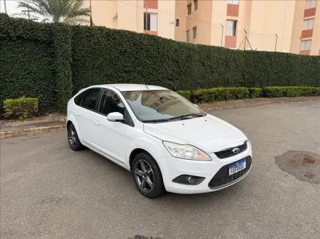 FORD Focus Hatch 2.0 16V 4P GLX AUTOM�TICO, Foto 1