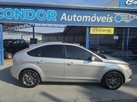 FORD Focus Hatch 2.0 16V 4P GHIA, Foto 13