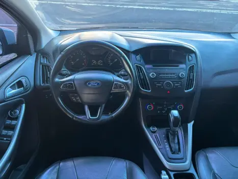 FORD Focus Hatch 2.0 16V 4P FLEX SE POWERSHIFT AUTOM�TICO, Foto 7