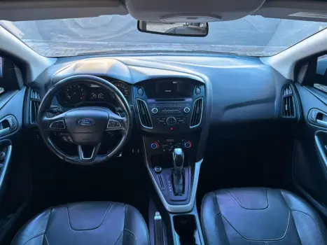 FORD Focus Hatch 2.0 16V 4P FLEX SE POWERSHIFT AUTOM�TICO, Foto 8