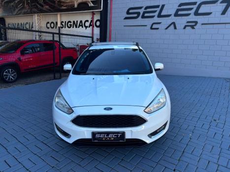FORD Focus Hatch 2.0 16V 4P FLEX SE PLUS POWERSHIFT AUTOM�TICO, Foto 2