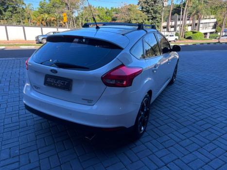 FORD Focus Hatch 2.0 16V 4P FLEX SE PLUS POWERSHIFT AUTOM�TICO, Foto 4