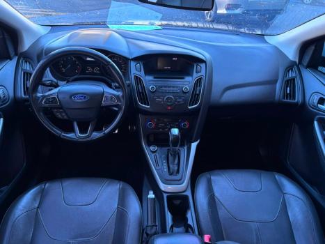 FORD Focus Hatch 2.0 16V 4P FLEX SE PLUS POWERSHIFT AUTOM�TICO, Foto 7