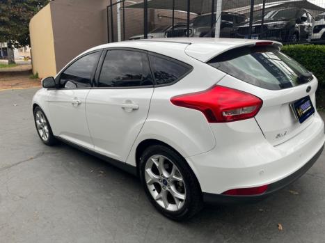 FORD Focus Hatch 2.0 16V 4P FLEX SE POWERSHIFT AUTOM�TICO, Foto 5