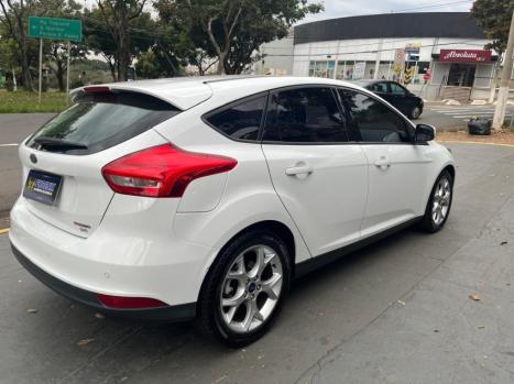 FORD Focus Hatch 2.0 16V 4P FLEX SE POWERSHIFT AUTOM�TICO, Foto 6
