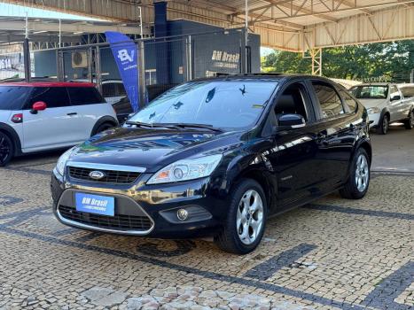 FORD Focus Hatch 2.0 16V 4P FLEX TITANIUM AUTOM�TICO, Foto 1