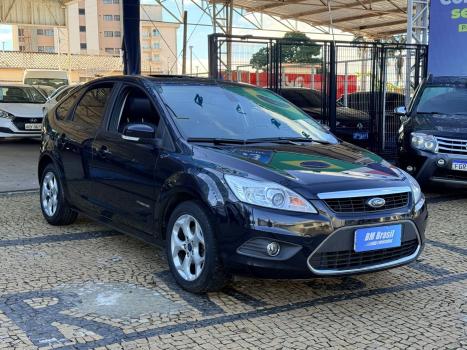 FORD Focus Hatch 2.0 16V 4P FLEX TITANIUM AUTOM�TICO, Foto 3