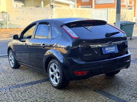 FORD Focus Hatch 2.0 16V 4P FLEX TITANIUM AUTOM�TICO, Foto 6