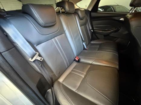 FORD Focus Hatch 2.0 16V 4P FLEX AUTOM�TICO, Foto 8