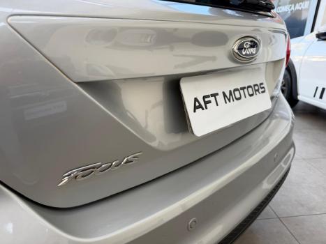 FORD Focus Hatch 2.0 16V 4P FLEX AUTOM�TICO, Foto 10