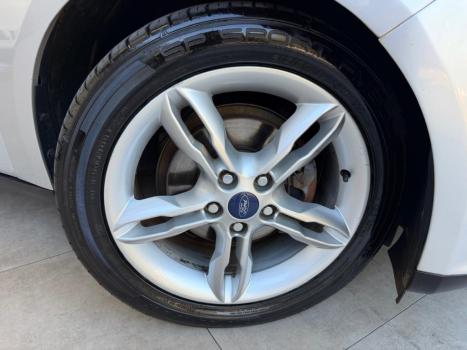 FORD Focus Hatch 2.0 16V 4P FLEX AUTOM�TICO, Foto 11