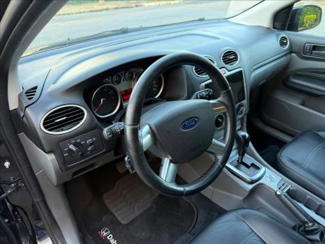 FORD Focus Hatch 2.0 16V 4P GLX AUTOM�TICO, Foto 6