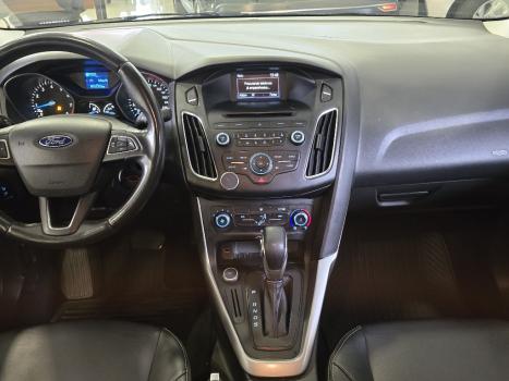 FORD Focus Hatch 2.0 16V 4P FLEX SE AUTOM�TICO, Foto 8