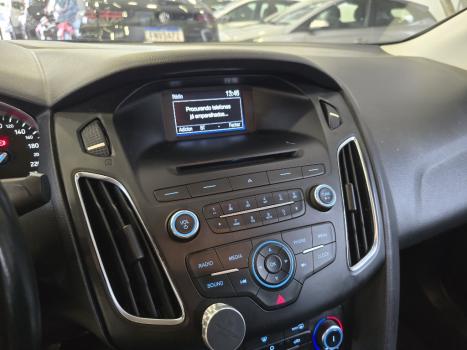 FORD Focus Hatch 2.0 16V 4P FLEX SE AUTOM�TICO, Foto 12