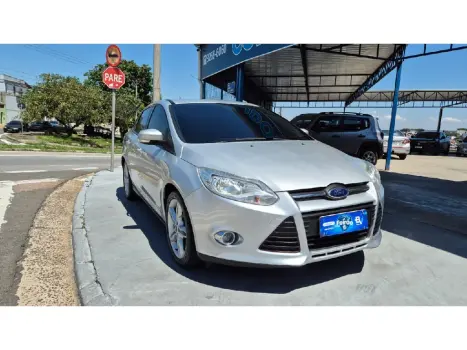 FORD Focus Hatch 2.0 16V 4P FLEX S POWERSHIFT AUTOMÁTICO, Foto 4