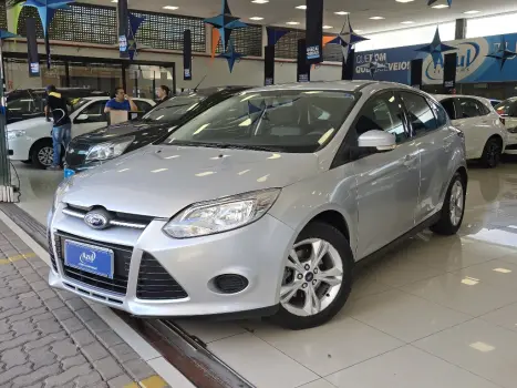 FORD Focus Sedan 1.6 S 16V 4P FLEX, Foto 3