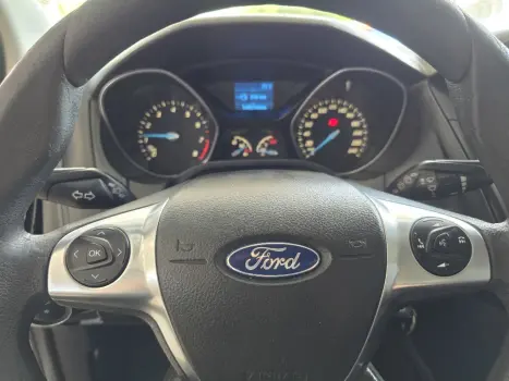 FORD Focus Sedan 1.6 S 16V 4P FLEX, Foto 11