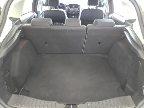 FORD Focus Sedan 1.6 S 16V 4P FLEX, Foto 17