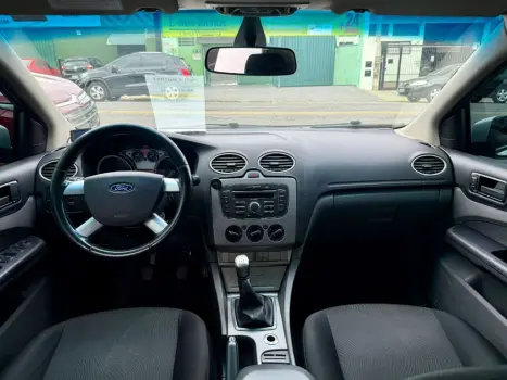 FORD Focus Sedan 1.6 4P GLX FLEX, Foto 7