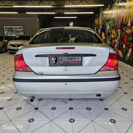 FORD Focus Sedan 1.6 4P, Foto 4