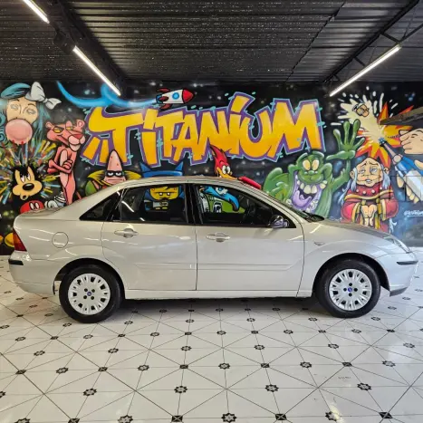 FORD Focus Sedan 1.6 4P, Foto 7