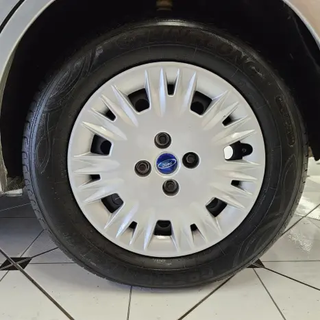 FORD Focus Sedan 1.6 4P, Foto 9