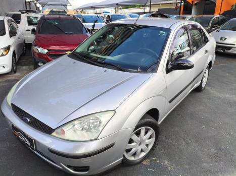 FORD Focus Sedan 1.6 4P GLX, Foto 2