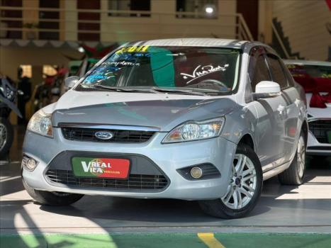 FORD Focus Sedan 1.6 4P GL FLEX, Foto 3
