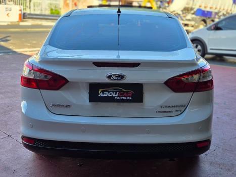 FORD Focus Sedan 2.0 16V 4P FLEX TITANIUM PLUS POWERSHIFT AUTOMÁTICO, Foto 6 FORD Focus Sedan 2.0 16V 4P FLEX TITANIUM PLUS POWERSHIFT AUTOMÁTICO, Foto 6