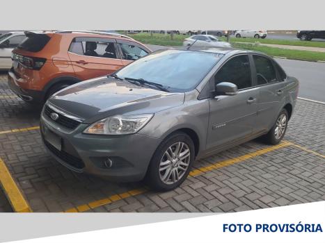 FORD Focus Sedan 2.0 16V 4P GLX FLEX AUTOM�TICO, Foto 1