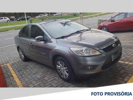 FORD Focus Sedan 2.0 16V 4P GLX FLEX AUTOM�TICO, Foto 2