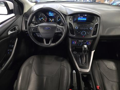 FORD Focus Sedan 2.0 16V 4P FLEX SE FASTBACK POWERSHIFT AUTOM�TICO, Foto 10