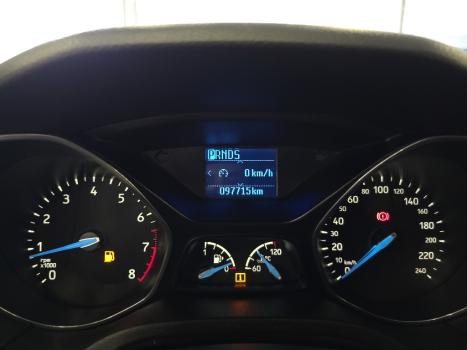 FORD Focus Sedan 2.0 16V 4P FLEX SE FASTBACK POWERSHIFT AUTOM�TICO, Foto 12