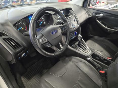 FORD Focus Sedan 2.0 16V 4P FLEX SE FASTBACK POWERSHIFT AUTOM�TICO, Foto 14