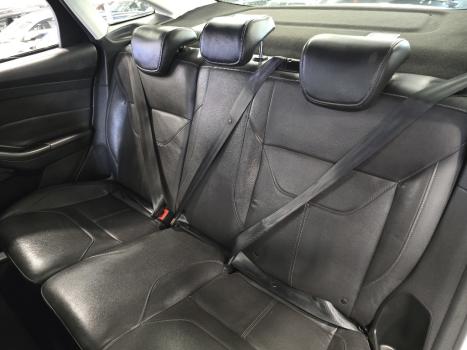 FORD Focus Sedan 2.0 16V 4P FLEX SE FASTBACK POWERSHIFT AUTOM�TICO, Foto 16